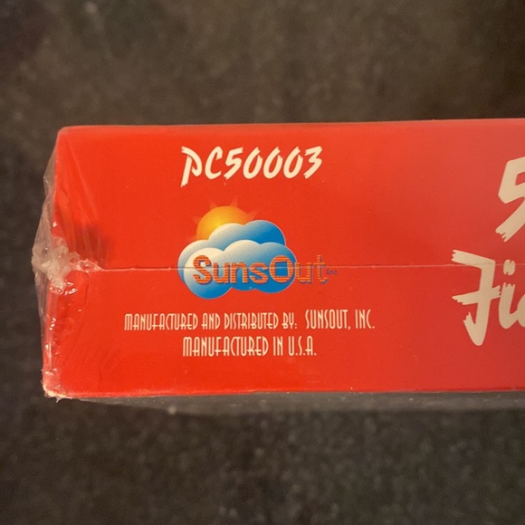 Vintage Sealed Christmas Puzzle - Picture 4 of 4